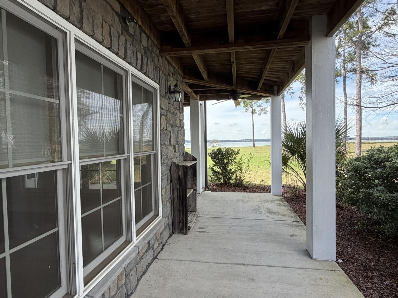 1130 Bridge View Lane Photo 9