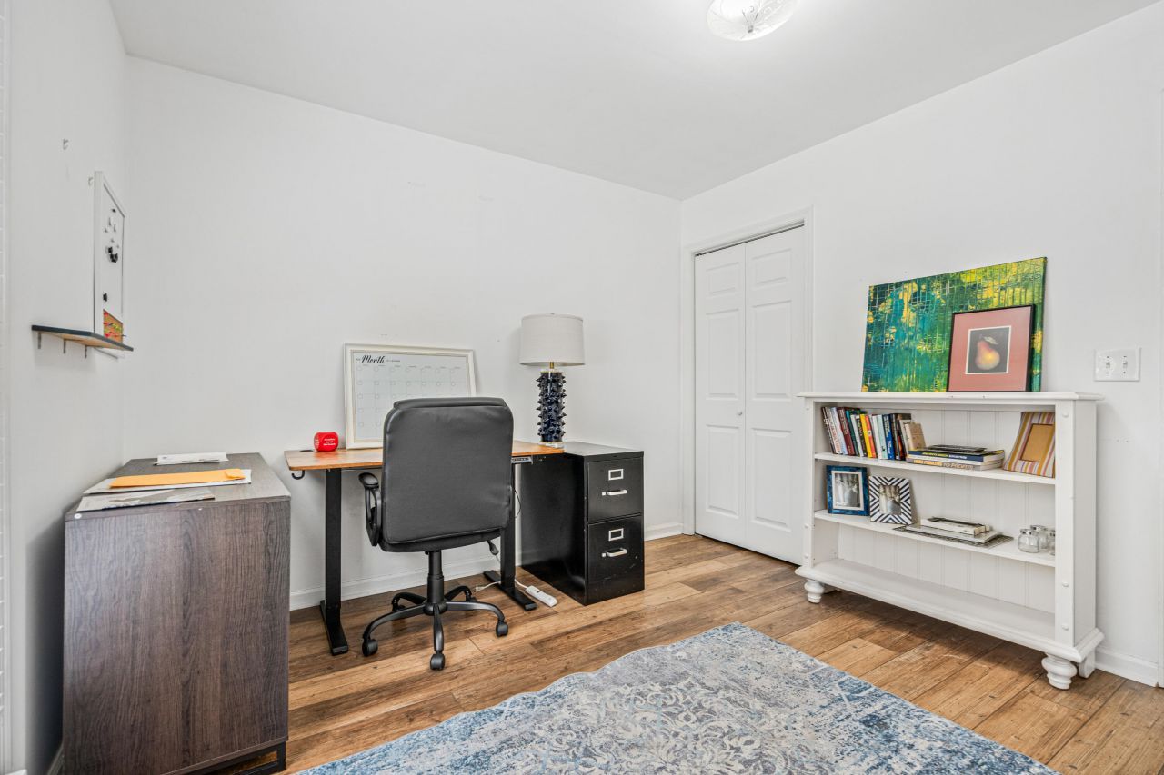 101 Outrigger Court Photo 18