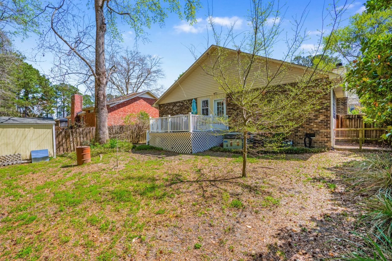 101 Outrigger Court Photo 24