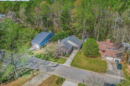 101 Outrigger Court photo 4