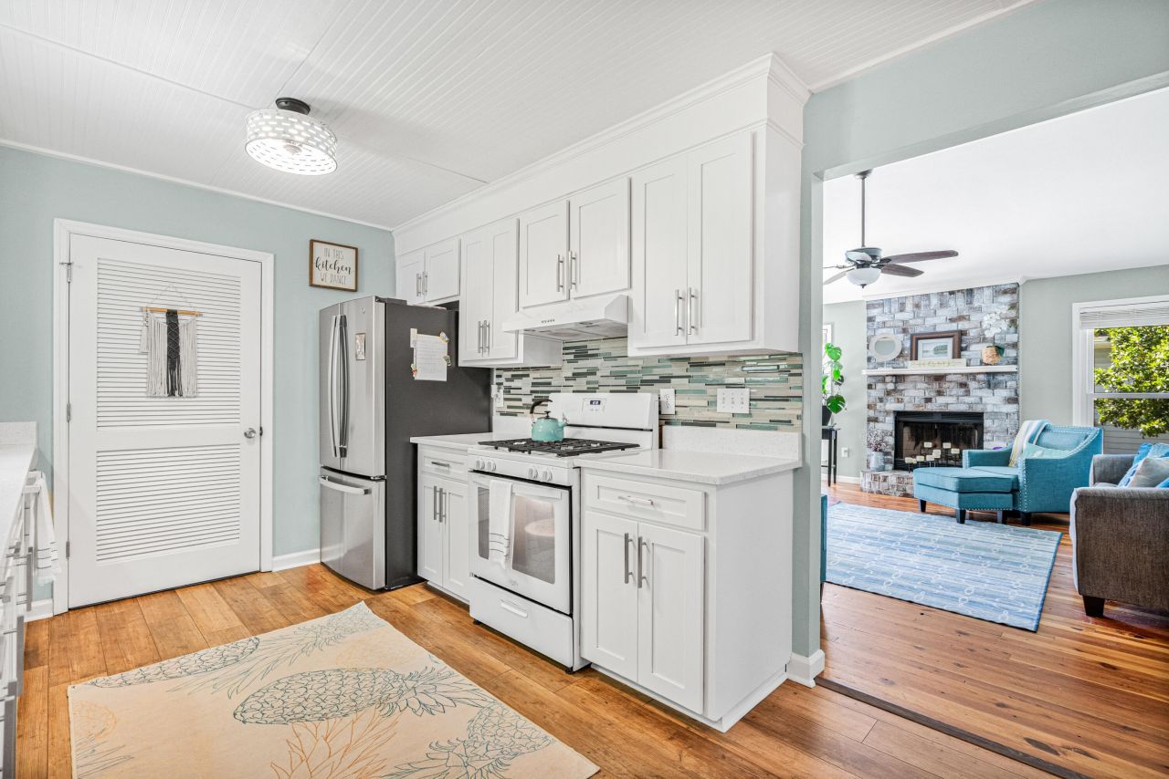 101 Outrigger Court Photo 9