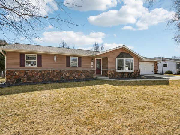 1103 Mary Ln, Lomira, WI 53048