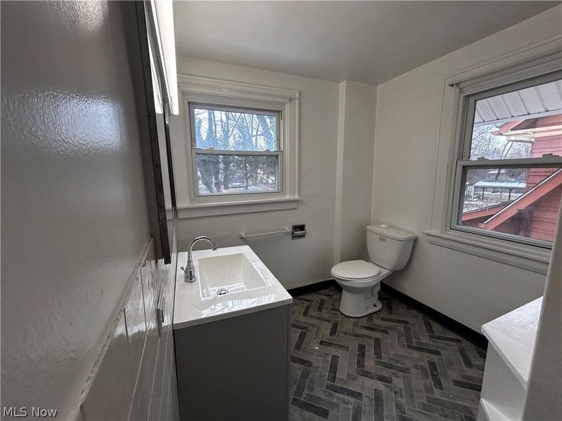 431 Noah Avenue, Akron, OH 44320 Photo 16