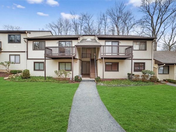 130G Columbia Court, Yorktown Heights, NY 10598