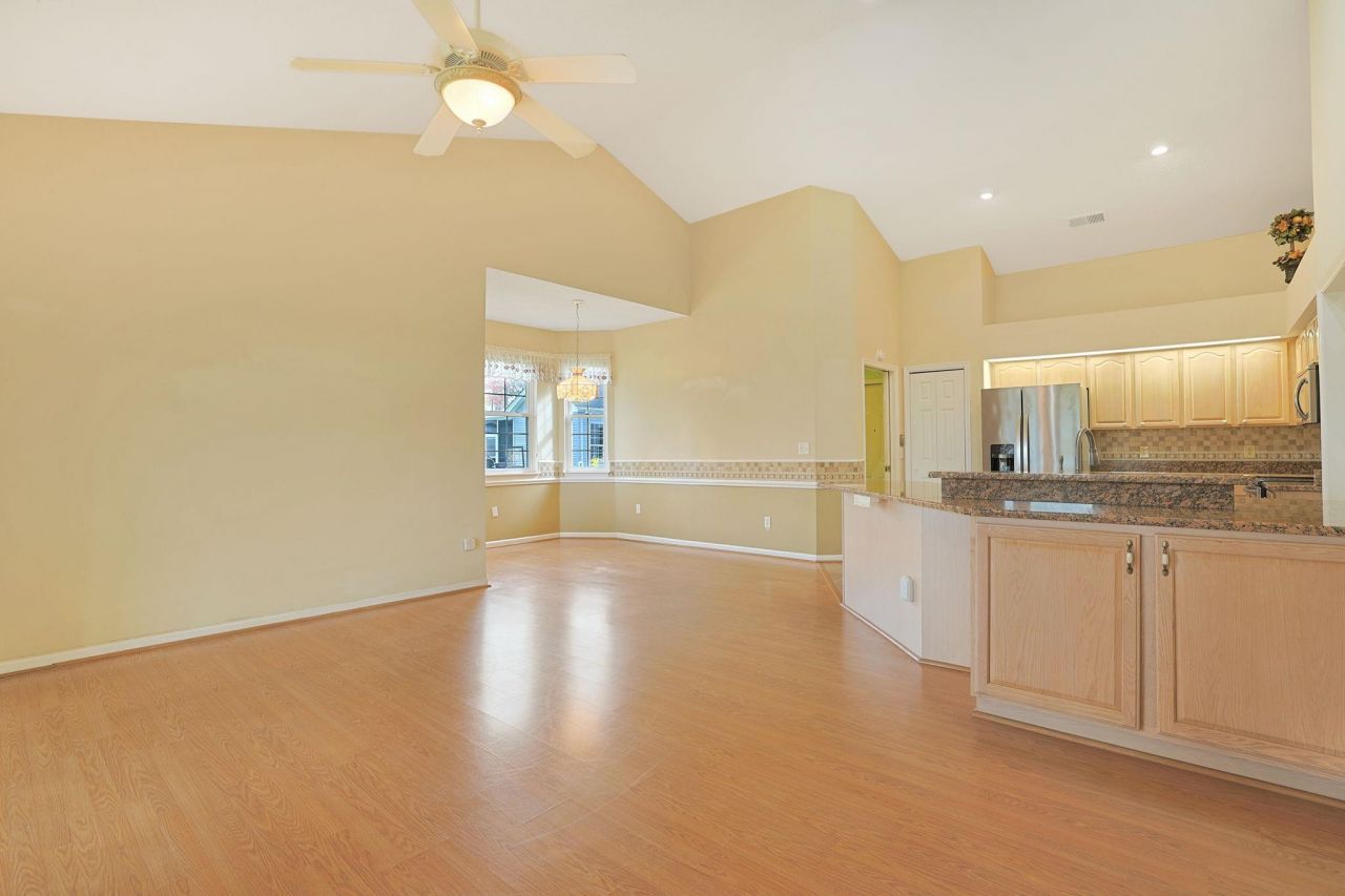 1212 Loblolly Ln. Photo 13