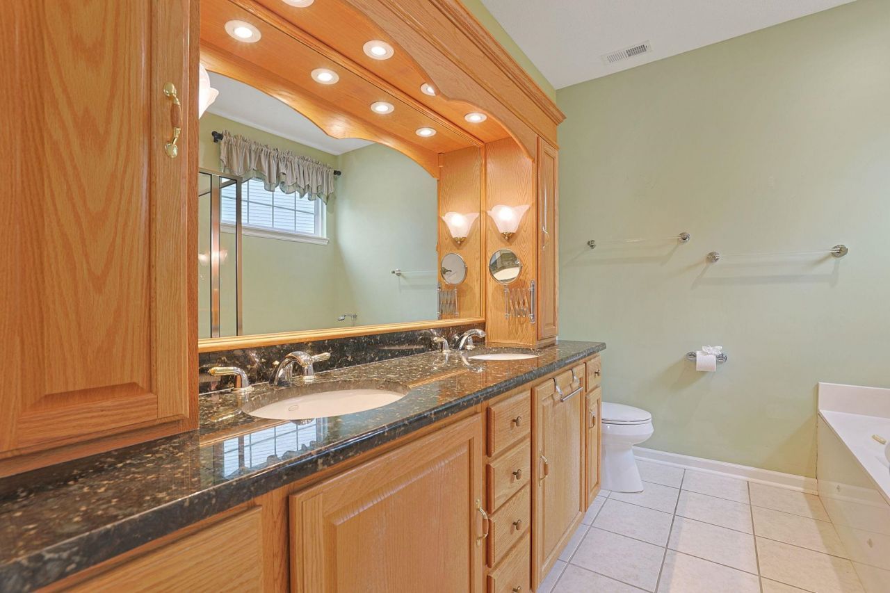 1212 Loblolly Ln. Photo 22