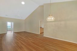 1212 Loblolly Ln. photo 4