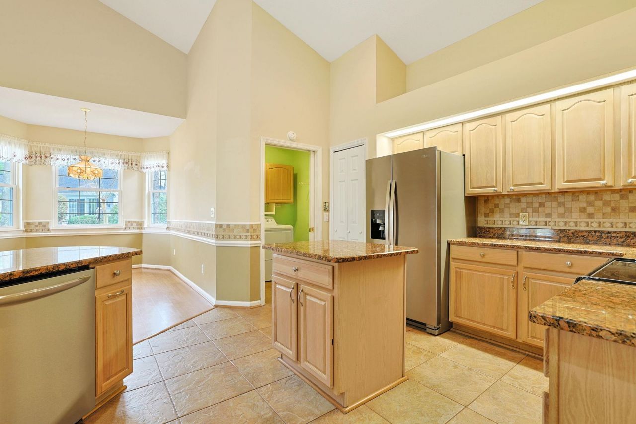 1212 Loblolly Ln. Photo 6