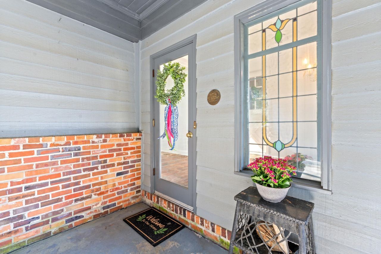 1209 Pinewood Circle Photo 16