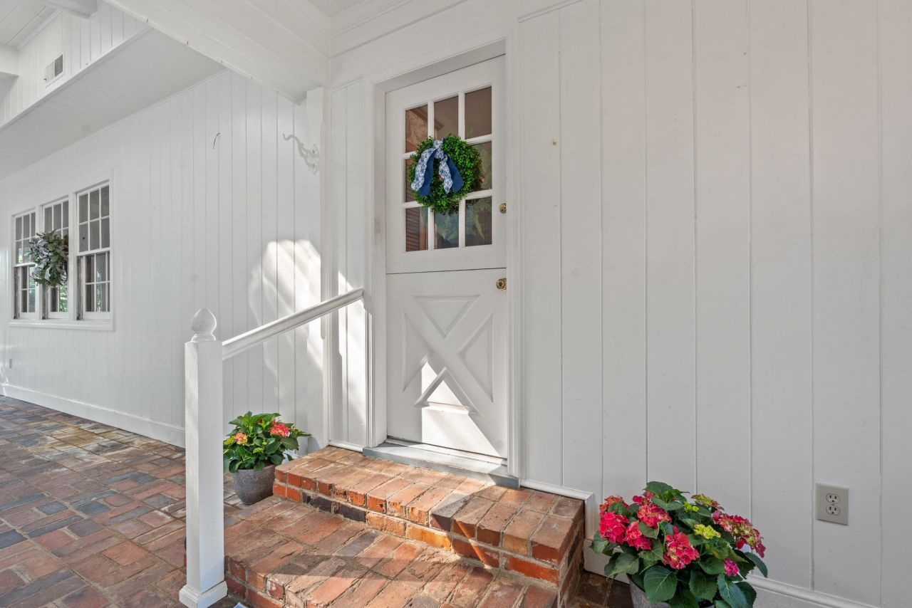 1209 Pinewood Circle Photo 17