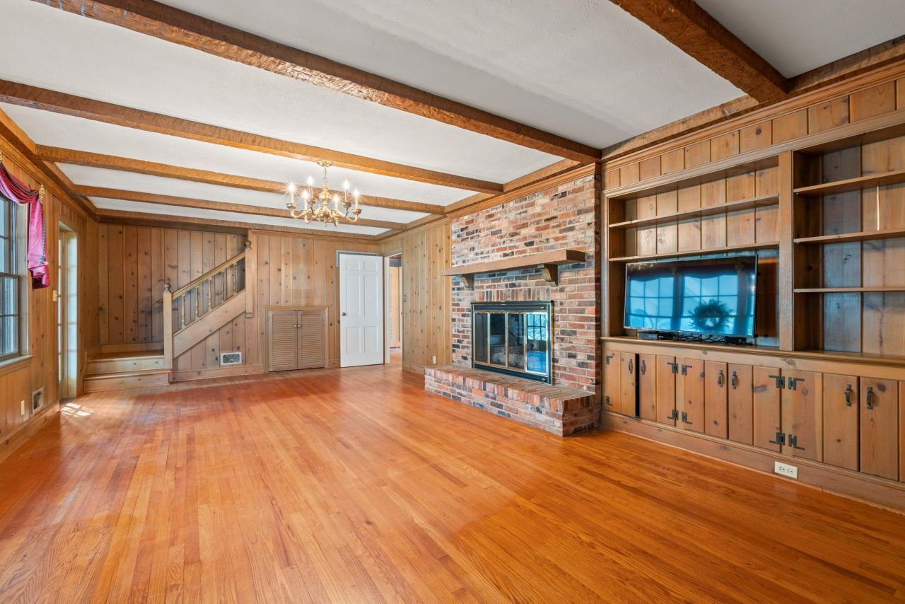 1209 Pinewood Circle Photo 18