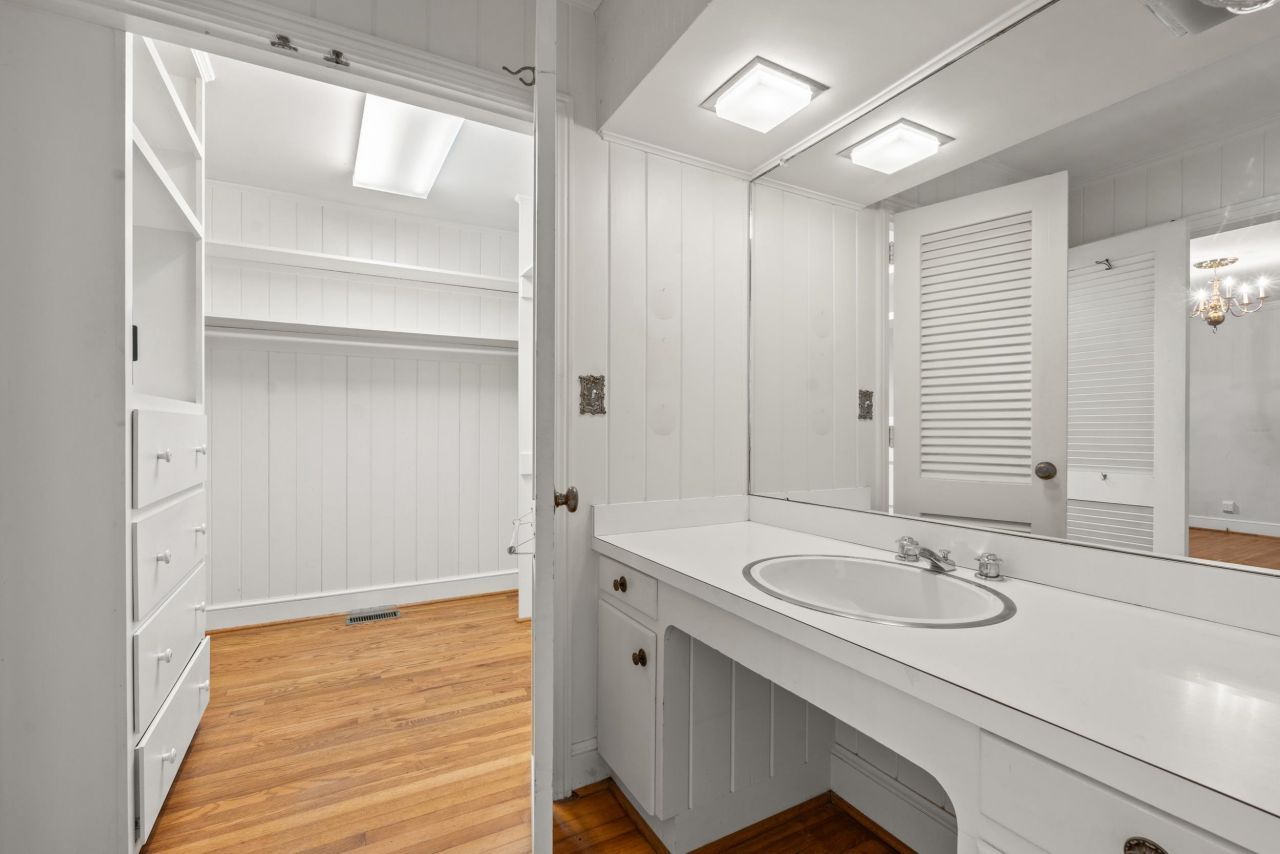 1209 Pinewood Circle Photo 22