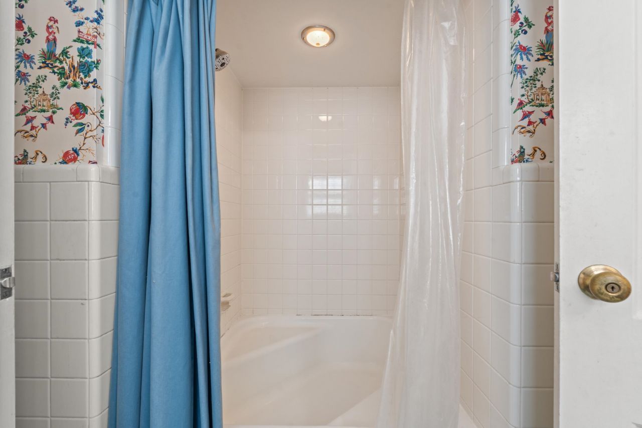 1209 Pinewood Circle Photo 23