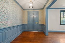 1209 Pinewood Circle photo 4