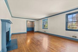 1209 Pinewood Circle photo 4