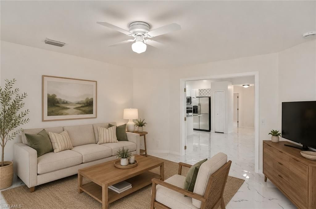 530 Peerless Cir, Lehigh Acres, FL 33974 Photo