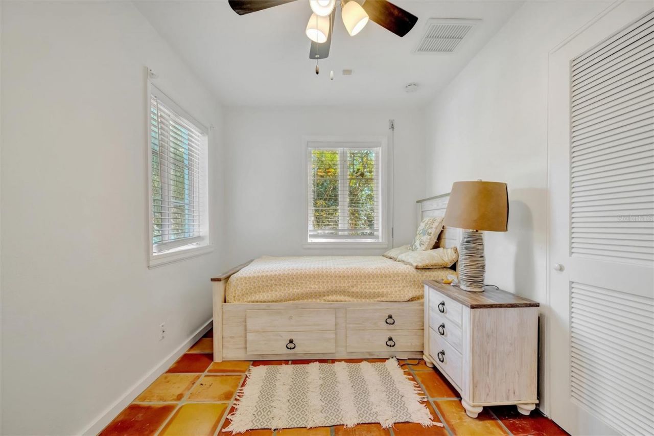 4237 Higel Avenue, Sarasota, FL 34242 Photo