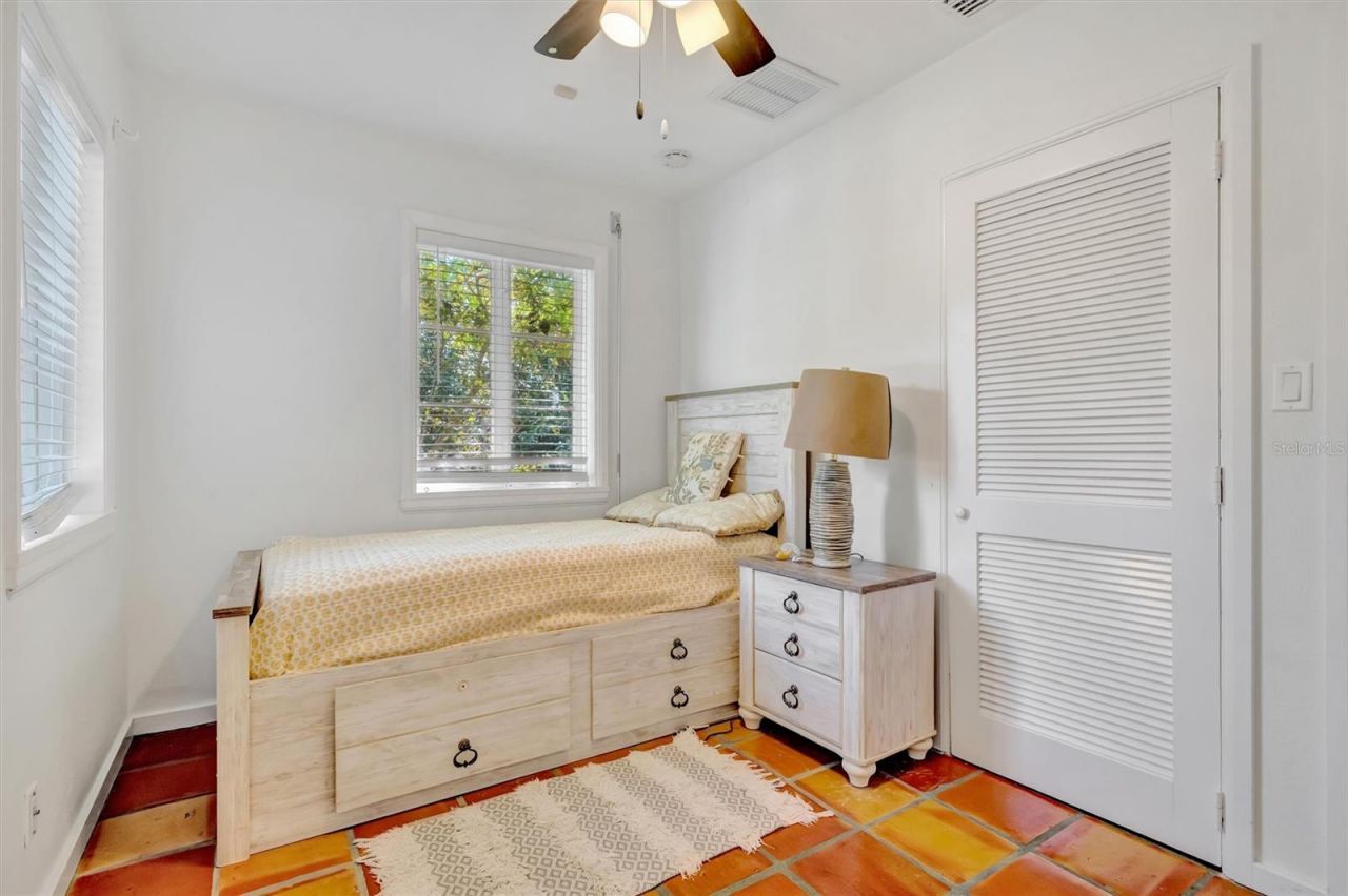 4237 Higel Avenue, Sarasota, FL 34242 Photo