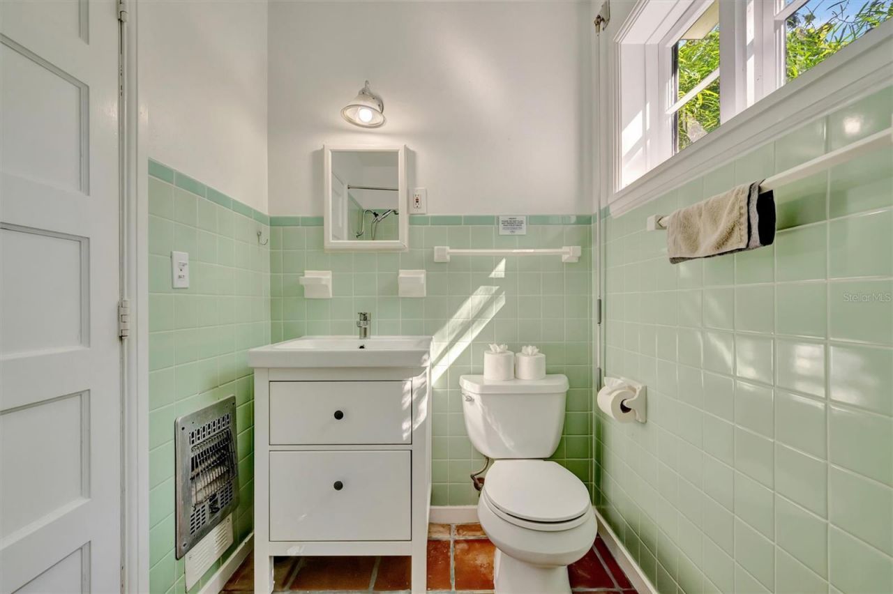 4237 Higel Avenue, Sarasota, FL 34242 Photo