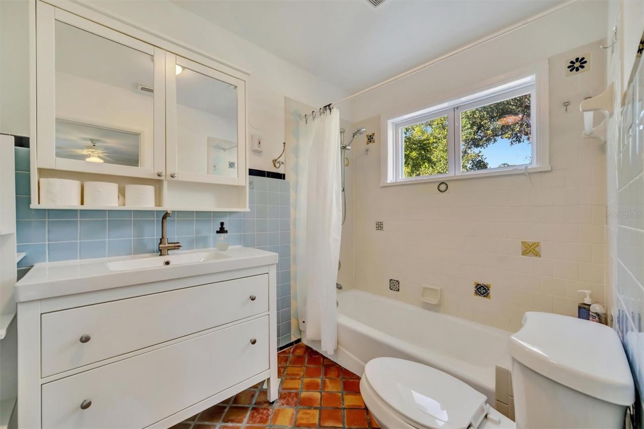 4237 Higel Avenue, Sarasota, FL 34242 Photo