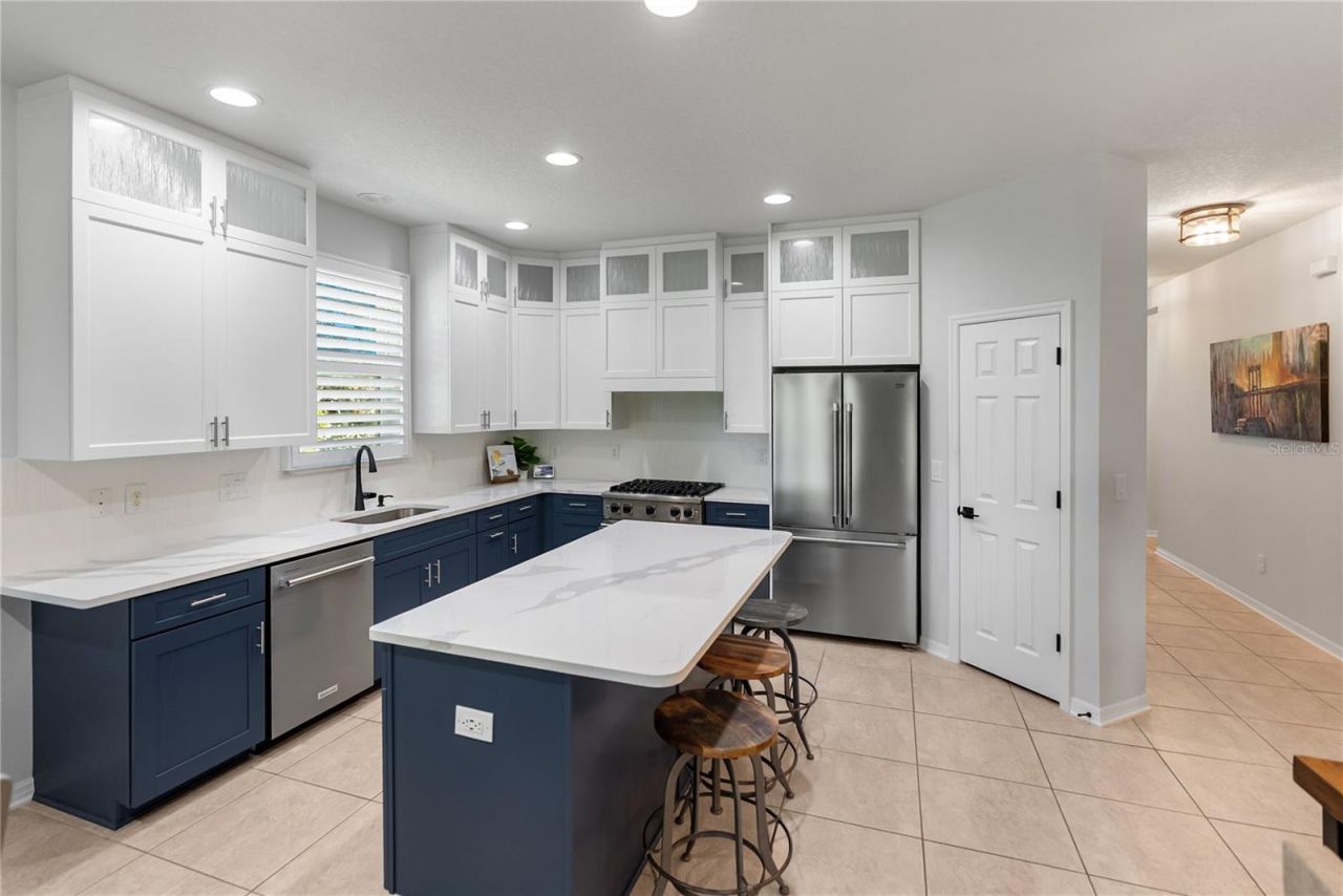 728 Rosemary Circle , Bradenton, FL 34212 Photo