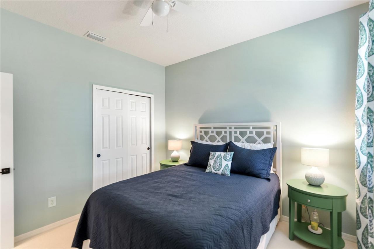 728 Rosemary Circle , Bradenton, FL 34212 Photo