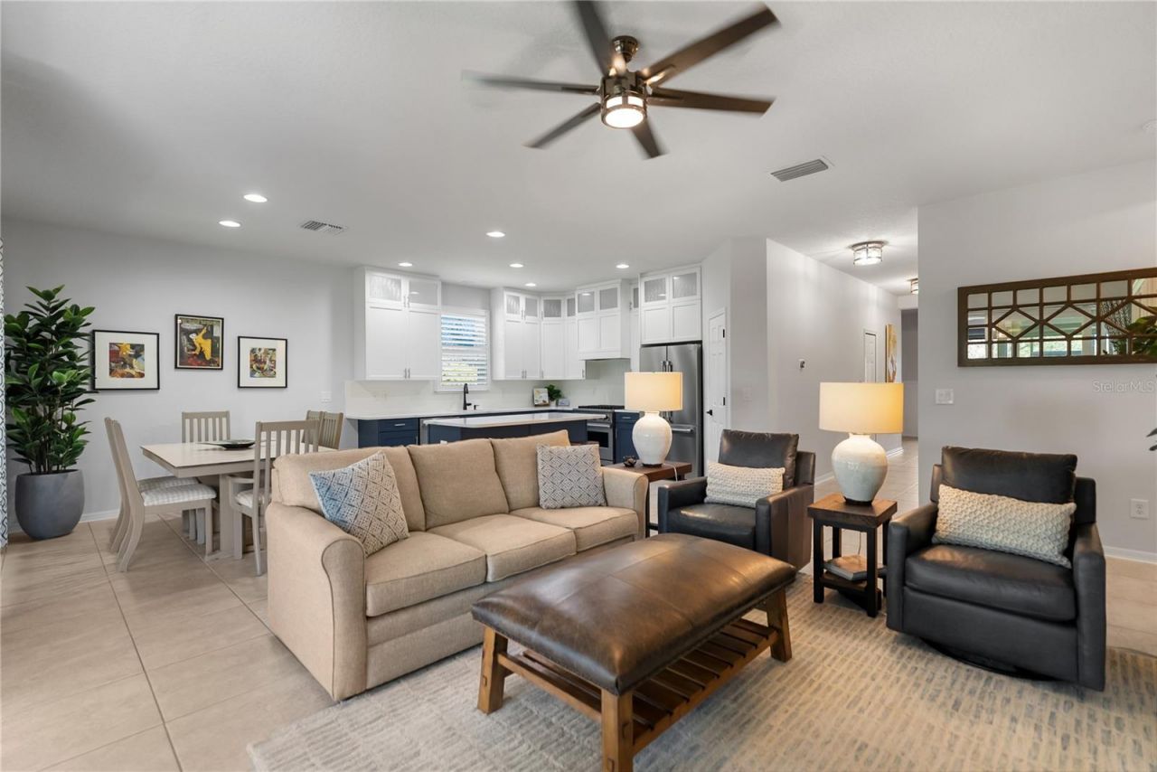 728 Rosemary Circle , Bradenton, FL 34212 Photo