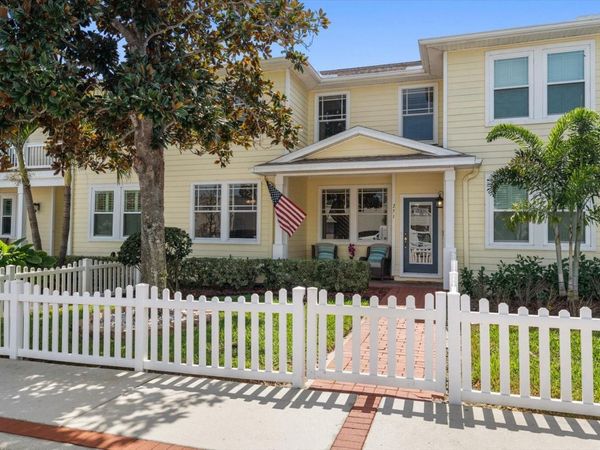 251 1ST AVENUE SW, LARGO, FL 33770