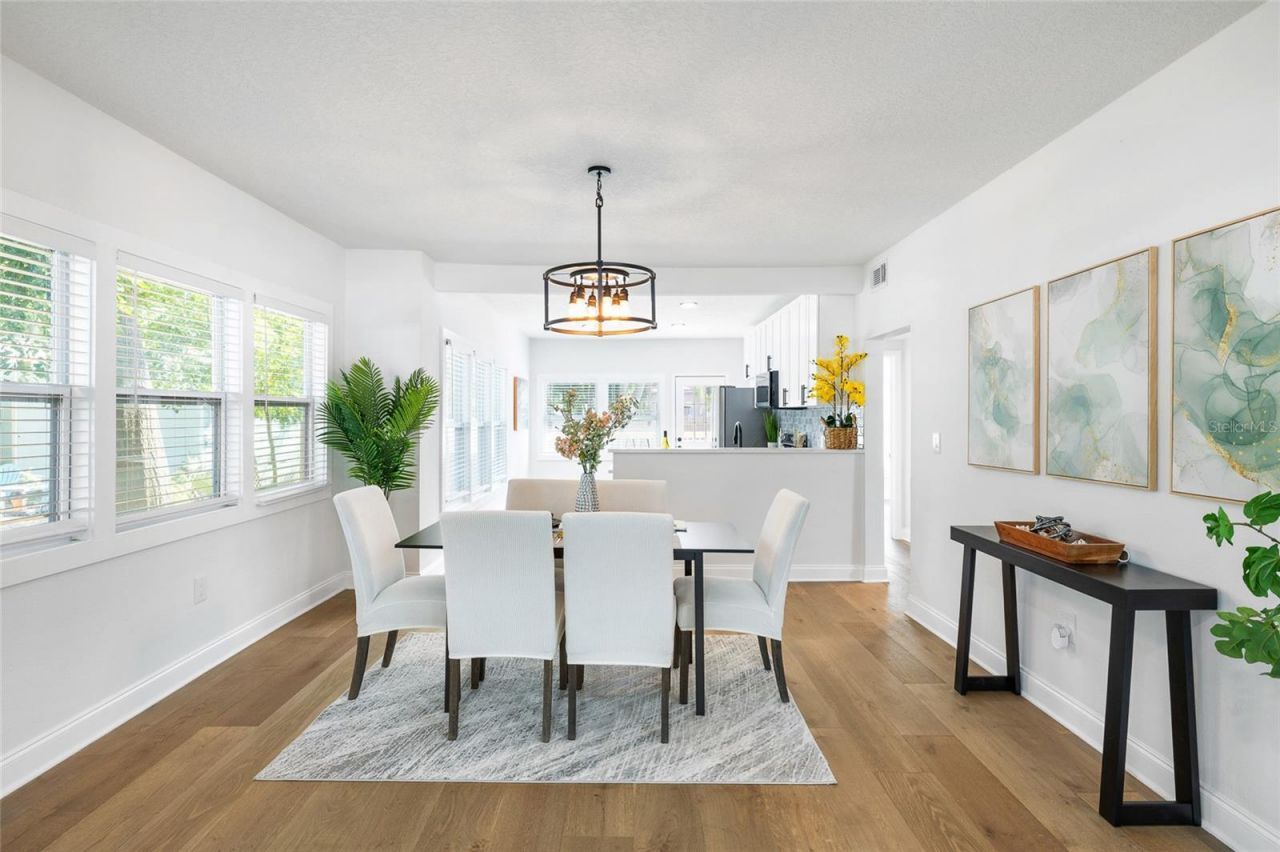 718 34th Avenue S, Saint Petersburg, FL 33705 Photo