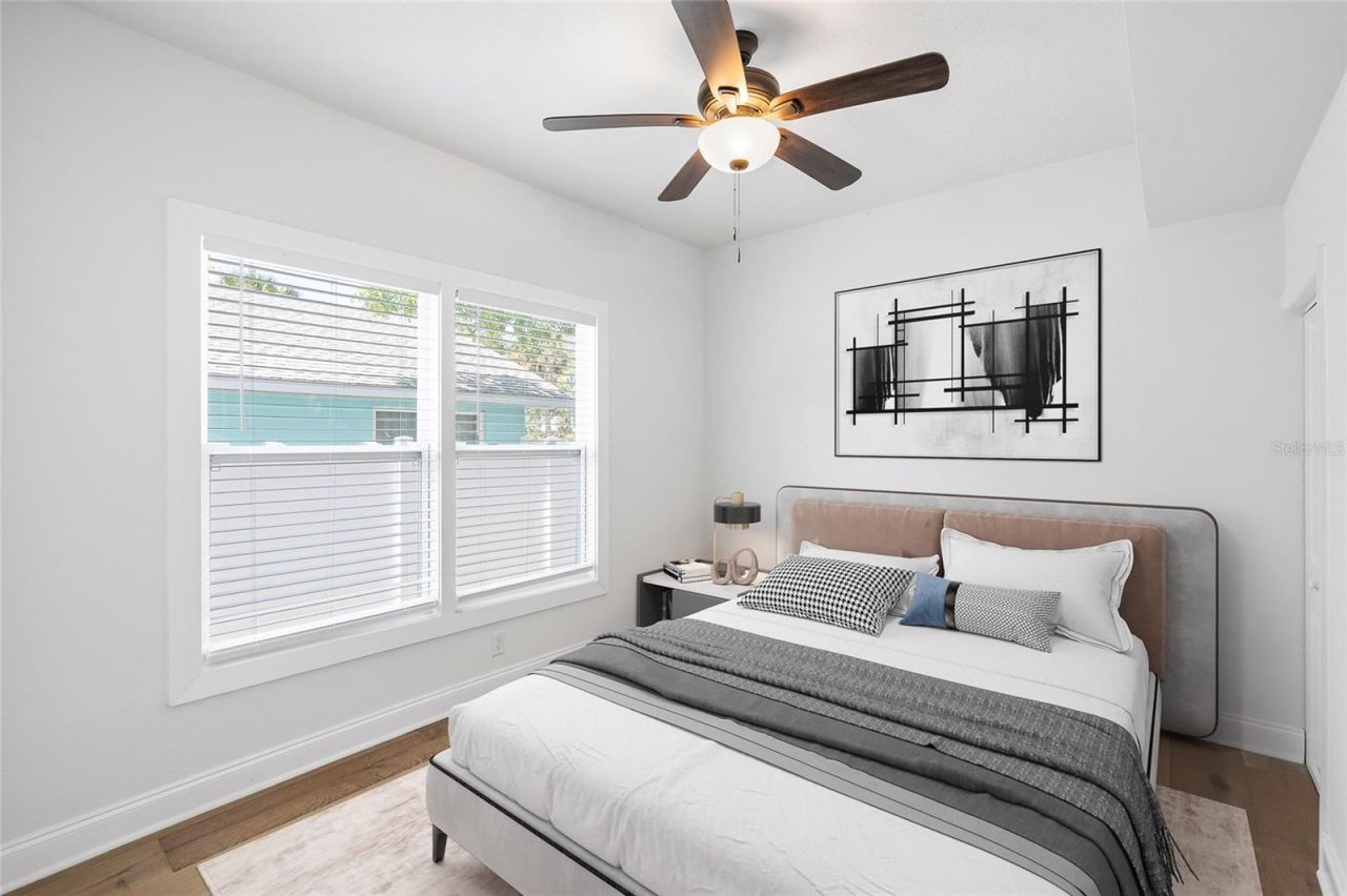 718 34th Avenue S, Saint Petersburg, FL 33705 Photo