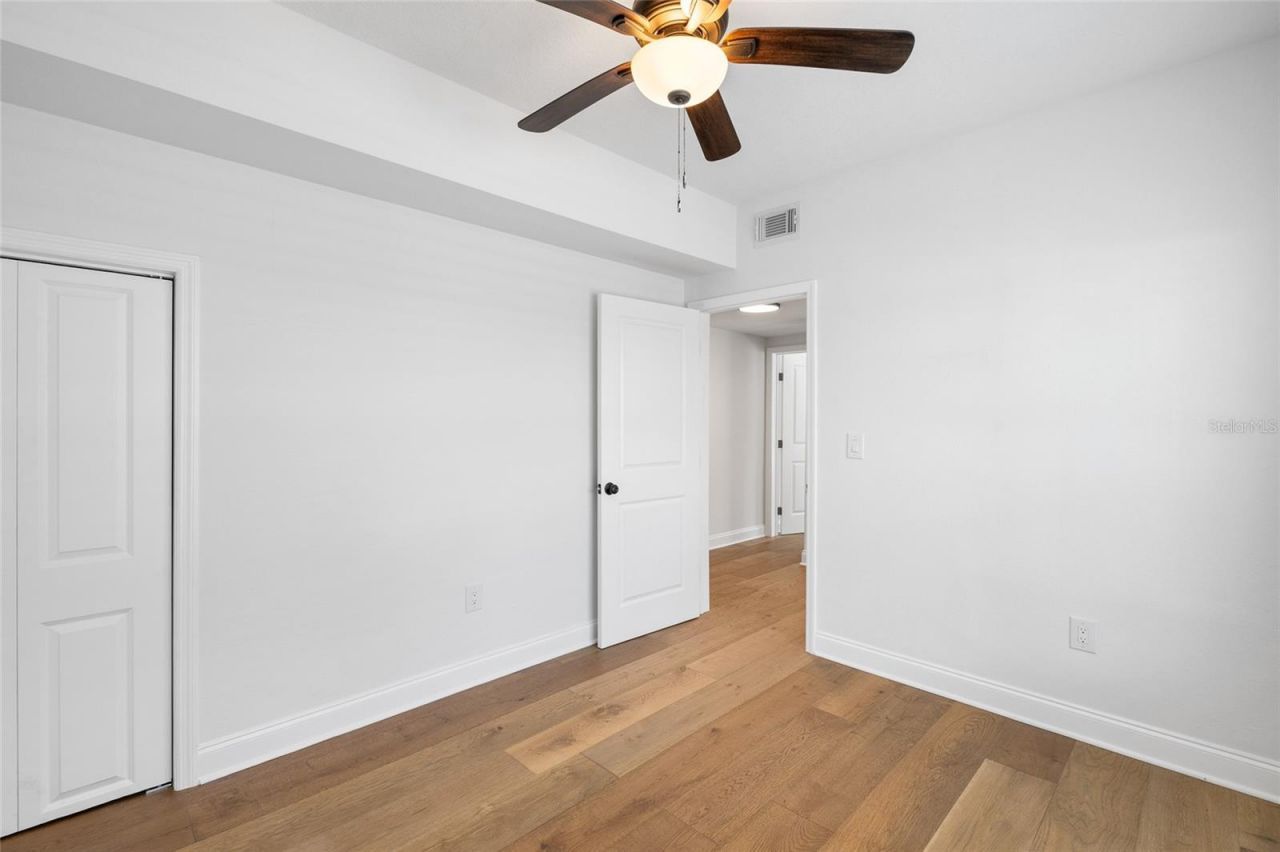 718 34th Avenue S, Saint Petersburg, FL 33705 Photo