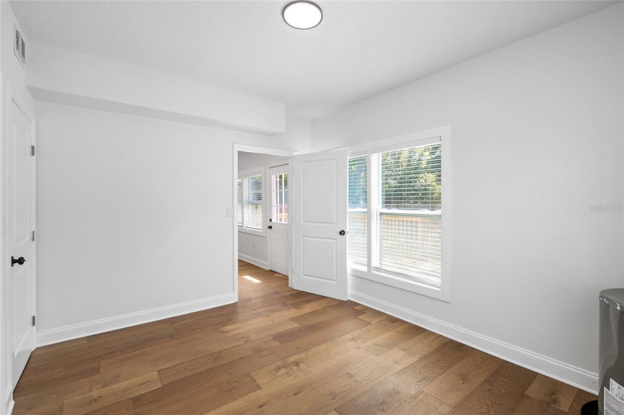 718 34th Avenue S, Saint Petersburg, FL 33705 Photo