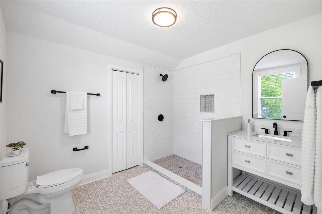 718 34th Avenue S, Saint Petersburg, FL 33705 Photo