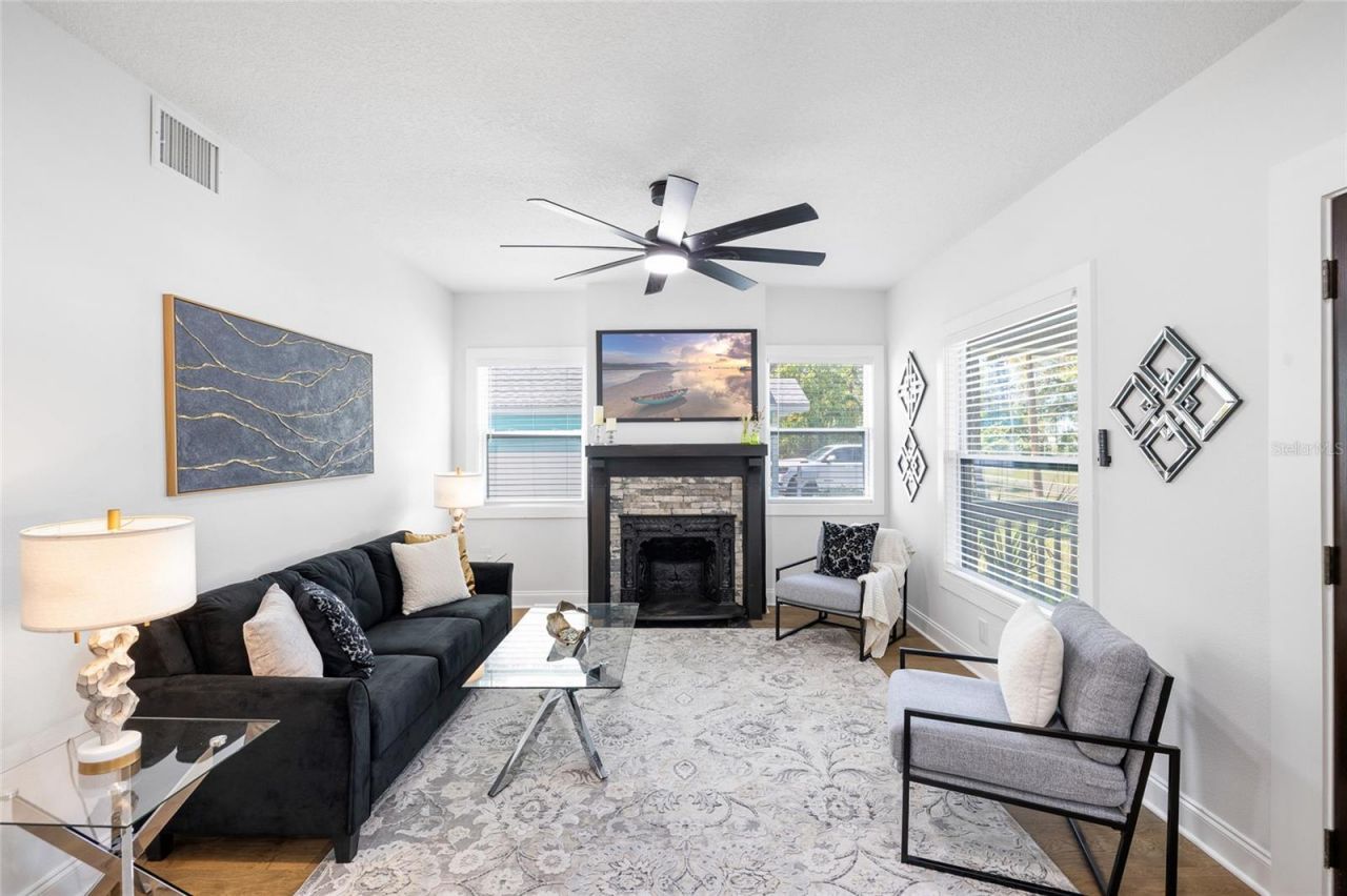 718 34th Avenue S, Saint Petersburg, FL 33705 Photo