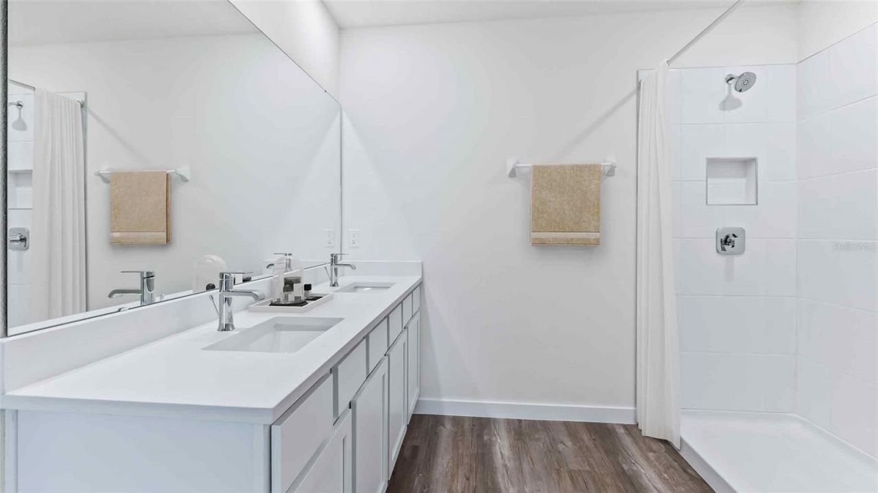 12028 Fallow Down Drive , Dade City, FL 33525 Photo