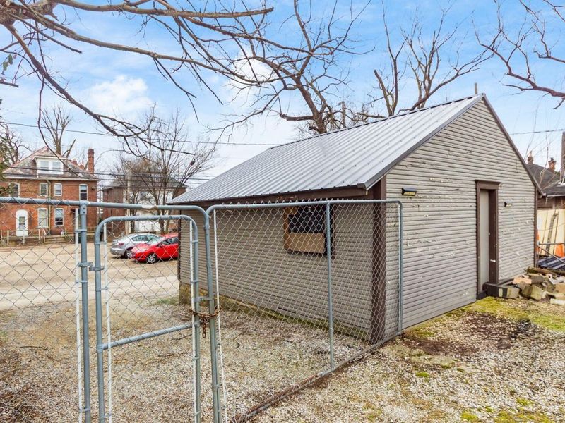 369 E 15th Avenue, Columbus, OH 43201 Photo 37