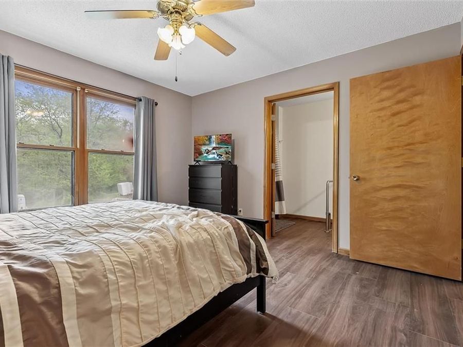 Property Image 60
