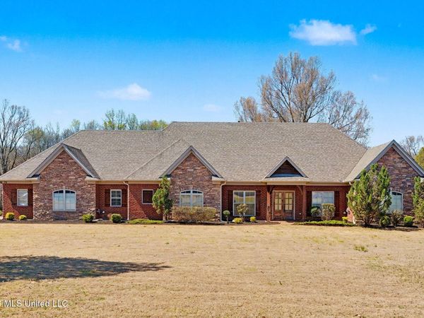 172 Myra Road, Byhalia, MS 38611