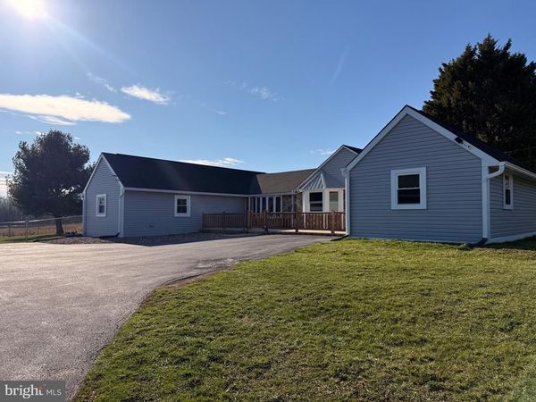 10531 WAYNE HIGHWAY, WAYNESBORO, PA 17268