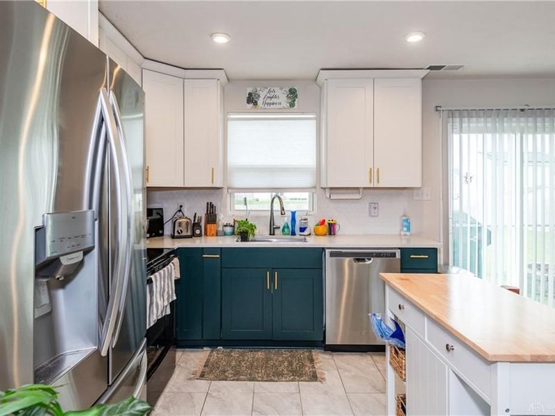 1198 Prem Place, Xenia, OH 45385 Photo 11