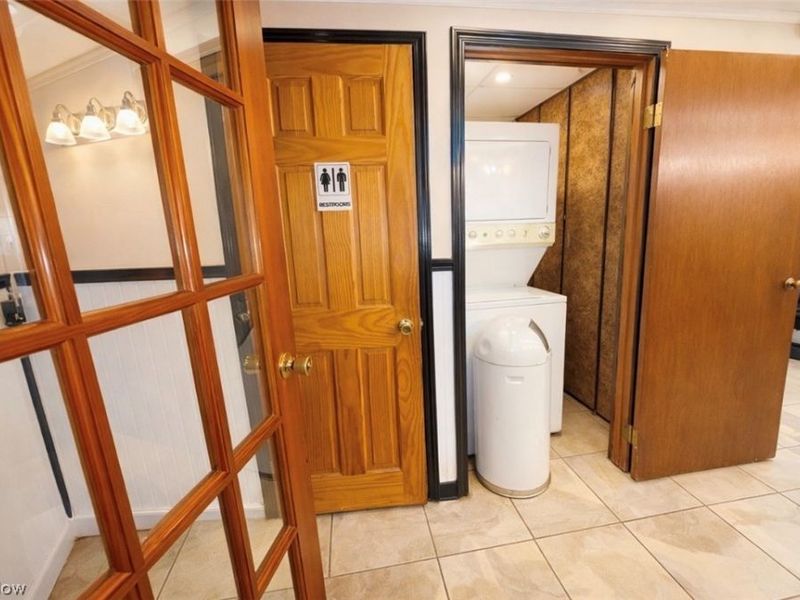 17201 Euclid Avenue, Cleveland, OH 44112 Photo 10