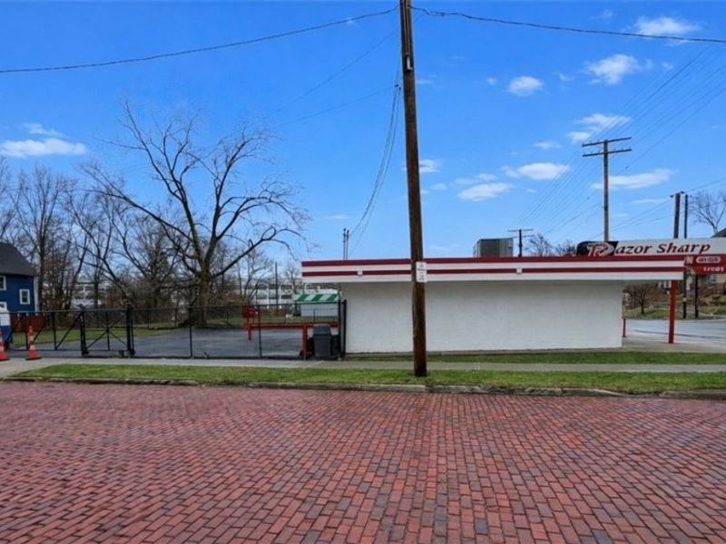 17201 Euclid Avenue, Cleveland, OH 44112 Photo 5