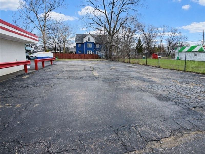 17201 Euclid Avenue, Cleveland, OH 44112 Photo 6