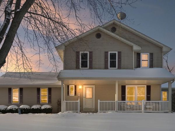 2003 Matthew AVENUE, Twin Lakes, WI 53181