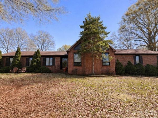 610 Landers Chapel Road , Lincolnton, NC 28092