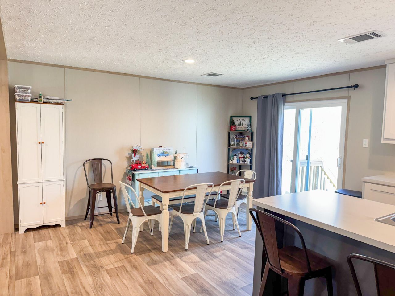 1323 Van Dyke Road Photo 11