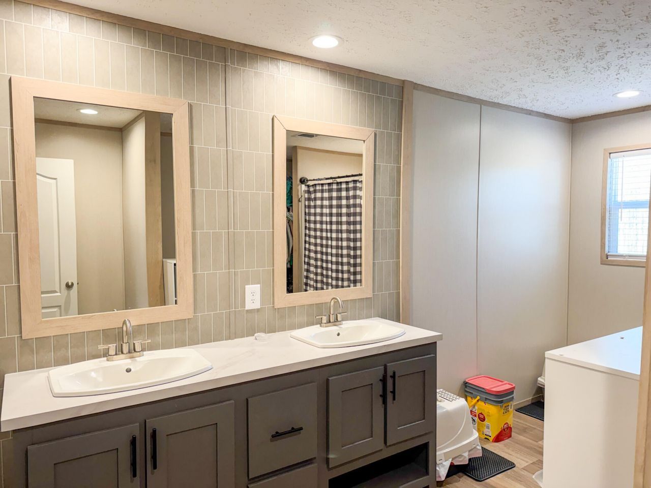 1323 Van Dyke Road Photo 19