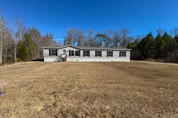 1323 Van Dyke Road photo 4