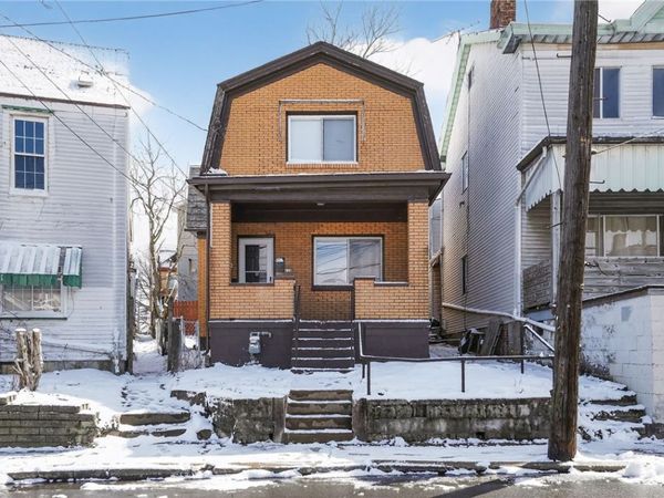 116 Locust St, Mount Oliver, PA 15210