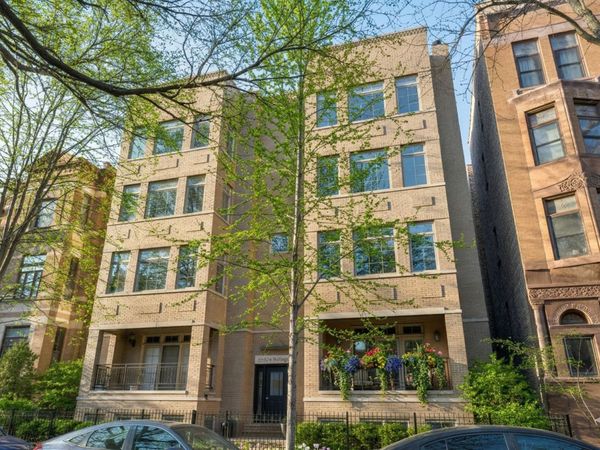 630 W WELLINGTON Avenue, Unit 1E, Chicago, IL 60657